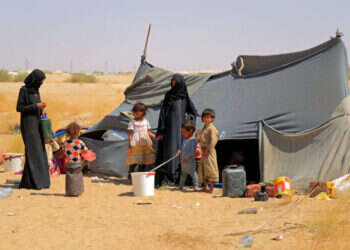 מחנה עקורים בפאתי העיר מריב שבצפון מזרח תימן, 2021. צילום: איי.אף.פי