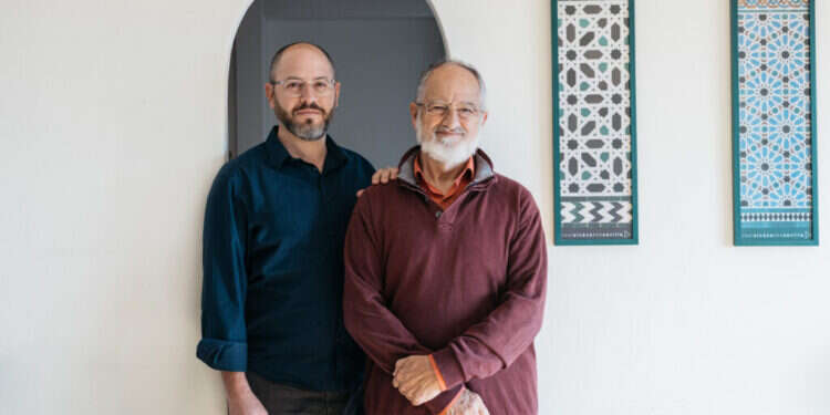 מישאל ציון ואביו נעם. צילום: אבישג שאר־ישוב מישאל ציון ואביו נעם. צילום: אבישג שאר־ישוב