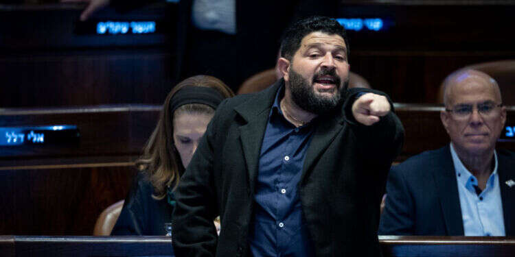 אלמוג כהן: לעצור את האדם שקרא "להקיף את נתניהו בבלוני גז"