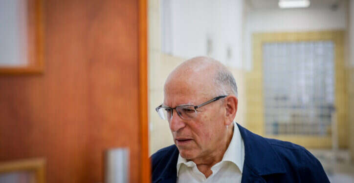 עוזי ארד מגיע להעיד במשפט נתניהו. צילום: חיים גולדברג, פלאש 90 עוזי ארד העיד במשפט נתניהו: זו לא פעם ראשונה שהוא משסה את השב"כ במישהו