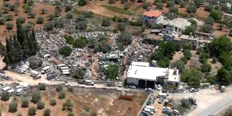 המגרטה והמוסך הבלתי חוקיים מכת ה"משטובות": נחשף מפעל ענק לכלי רכב מסכני חיים ביו"ש