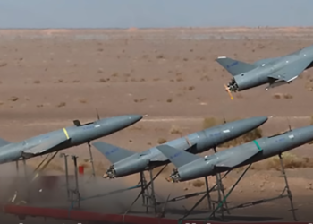 שאהד 136 האיראני. צילום מסך מיוטיוב זול, מדויק וחסין לשיבוש: שאהד 136 – הנשק העיקרי במתקפה של איראן