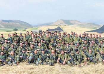 ראשיתה של הליכה משותפת? מתגייסי שלב ב', חלקם חרדים. צילום: דו"צ