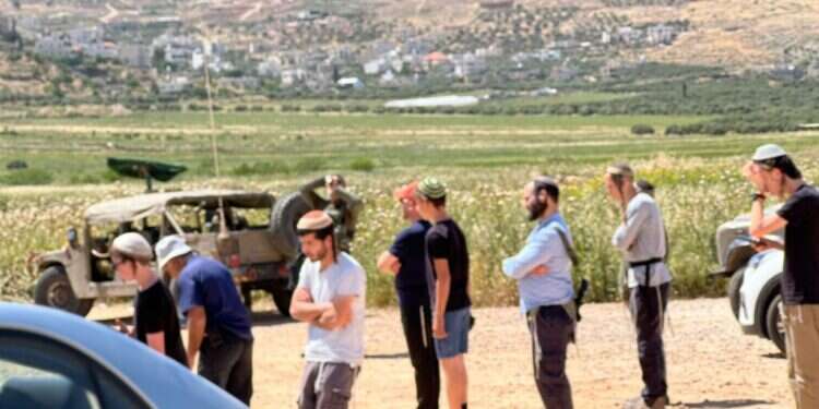 "דין מועייר כדין עזה": קריאה לצה"ל לכבוש את הכפר הפלסטיני