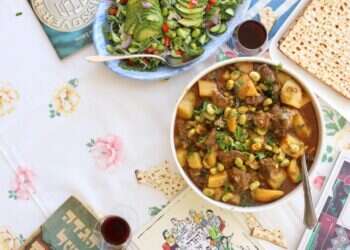 בשר, ירקות, גבינות, ביצים, חלב, תפוחי אדמה - כל הרכיבים של מסעדות יוקרה. צילום: אפרת ליכטנשטט