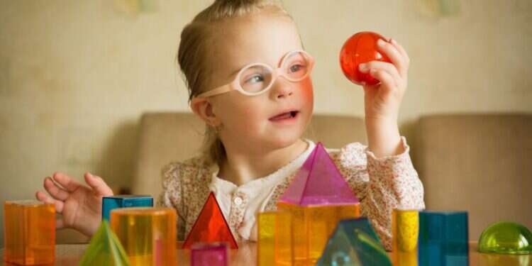 "האור של חיינו, הברכה שלנו". צילום: שאטרסטוק