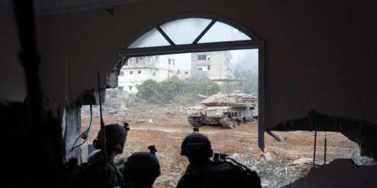 לחימה בחאן־יונס. צילום: איי.אף.פי