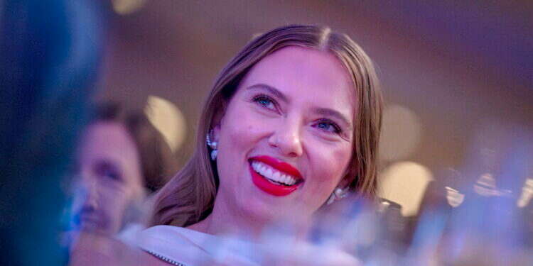 סקרלט ג'והנסון