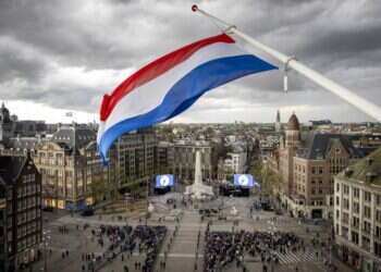 יותר מדירה: חניה באמסטרדם הוצעה למכירה במחיר אסטרונומי