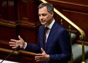 ראש ממשלת בלגיה קורא לסנקציות על יו"ש – בגלל המלחמה בעזה