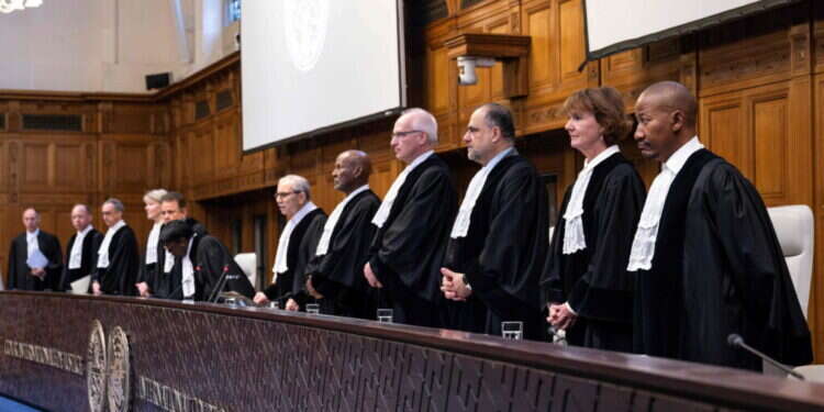 הרכב השופטים בבין הדין הבינלאומי בהאג. צילום: AFP הרכב השופטים בבין הדין הבינלאומי בהאג