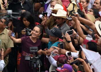 קלאודיה שיינבאום: מדענית, יהודייה וכנראה הנשיאה הבאה של מקסיקו