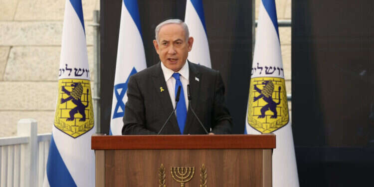 נתניהו בטקס הממלכתי ביד לבנים: "אור, עוז, אומץ ואמונה – ממשיכים את דרכם של גיבורינו"