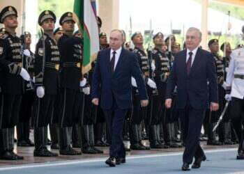 אצבע בעין למערב: פוטין בונה כור גרעיני חדש – במדינה מוסלמית