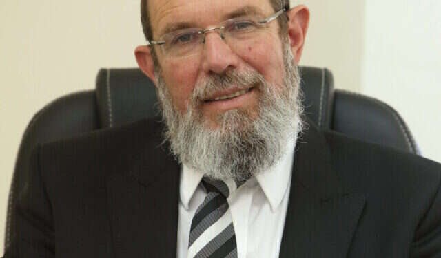 הרב קלמן בר. צילום: יעקב נאומי, פלאש 90 הרב קלמן בר. צילום: יעקב נאומי, פלאש 90