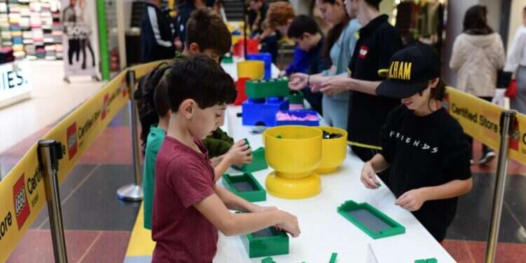 ד"ר זמרי מציגה: נקמה ב-783 חלקים