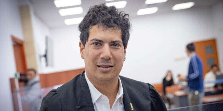 עו עו"ד עמית חדד מגיב: אין ניגוד עניינים בייצוגו של פילבר