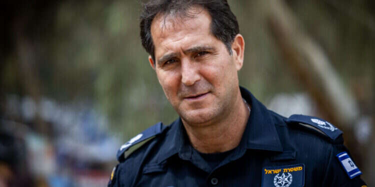 נציג משטרת ישראל ניצב אמיר כהן. צילום: חיים גולדברג - פלאש 90 נציג משטרת ישראל ניצב אמיר כהן. צילום: חיים גולדברג - פלאש 90