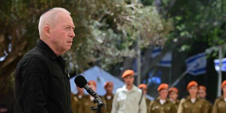 בשבוע אחד: בין "טקס כיבוי המשואות" להשתמטות בגלל גלנט