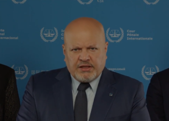 "הרעבת אזרחים": התובע בהאג מבקש צווי מעצר נגד נתניהו וגלנט