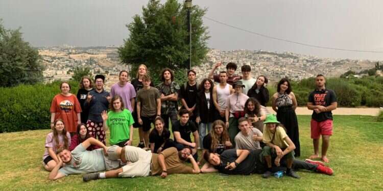 "סימון ובוריס מסמלים מסירות נפש, ציונות, עלייה לארץ ונתינה ללא גבול"