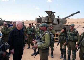 גלנט: "הפעולה ברפיח לא תיעצר עד לחיסול חמאס או חזרת החטוף הראשון לישראל"