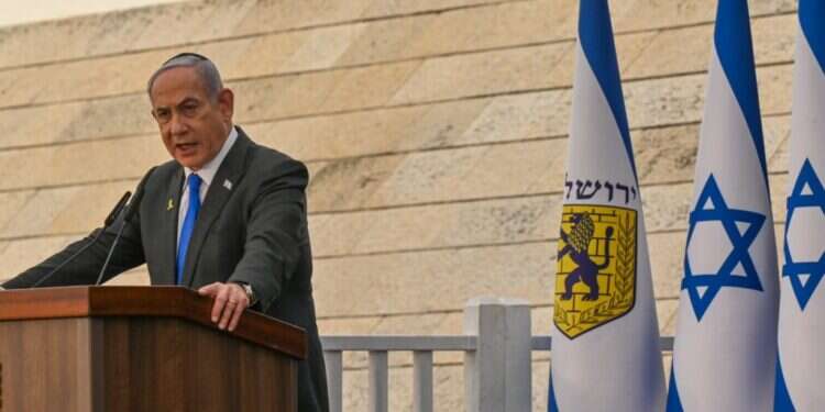 נתניהו בטקס הממלכתי ביד לבנים: "אור, עוז, אומץ ואמונה – ממשיכים את דרכם של גיבורינו"