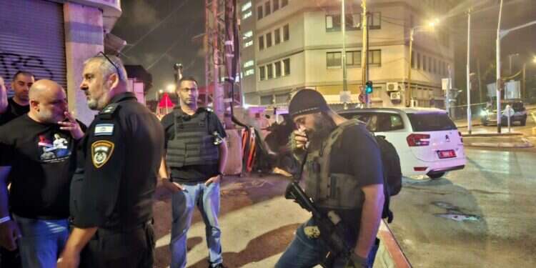 דרום תל אביב, אמש. צילום: דוברות המשטרה "עזה של תל אביב": אזרח אריתריאי נדקר למוות בדרום העיר