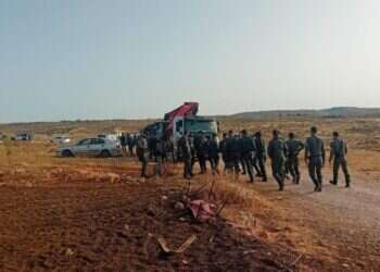 "במקום להגן על אזרחיה, המדינה החליטה להצטרף לאויב": שתי גבעות בבנימין פונו