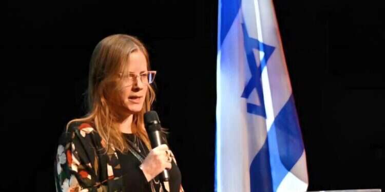 ארליך באירוע לציון ליל הבדולח בחודש נובמבר. צילום: Bryan Meade ארליך באירוע לציון ליל הבדולח בחודש נובמבר. צילום: Bryan Meade