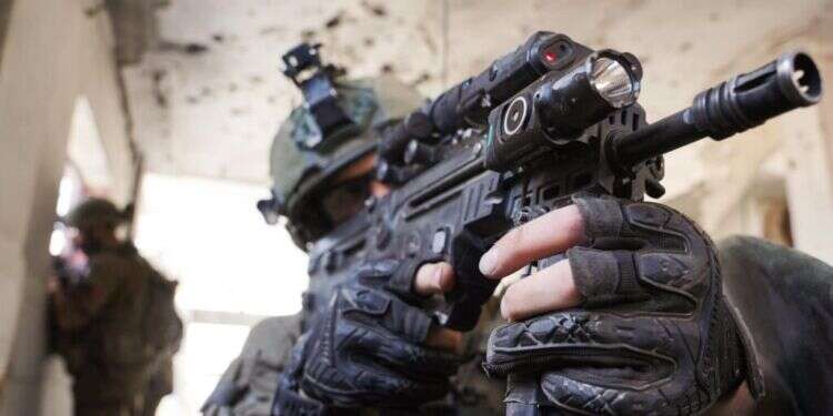 הפעולה ברפיח מעמיקה: מחבלים חוסלו בהיתקלויות, פירים ומשגרים הושמדו