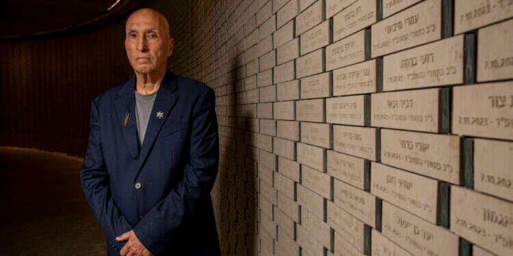 אלי בן שם, יו"ר יד לבנים בהיכל הזיכרון הממלכתי בהר הרצל, בשבוע שעבר. צילום: נעמה שטרן