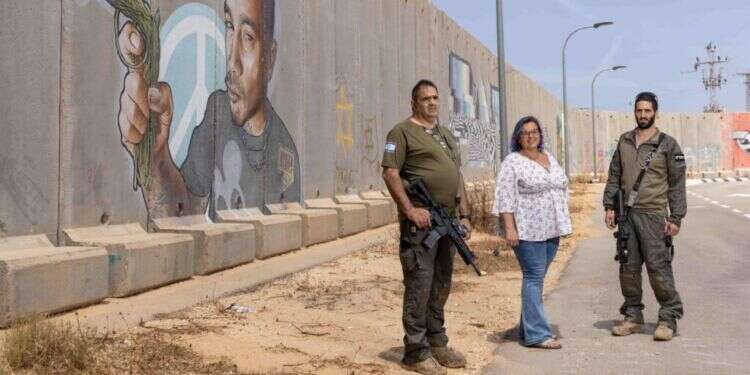 אליה בן־שימול, ברוריה קרני־הדס ואלי בן־דור. צילום: יוסי אלוני