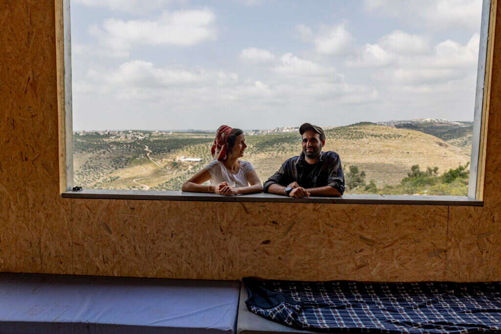 "אם נסיים את המשימה שלנו פה, נדלג לחווה הבאה. מבחינתי שתוקם בחאן־יונס". איתן ועדי מלט. צילום: נעמה שטרן