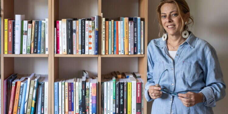 רותי גרינגליק (59) מנחת הורים ויועצת אישית וזוגית. צילום: אבישג שאר־ישוב רותי גרינגליק (59) מנחת הורים ויועצת אישית וזוגית. צילום: אבישג שאר־ישוב