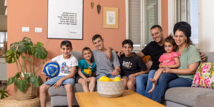 משפחת מנדיל, בית חגי. צילום: יוסי אלוני