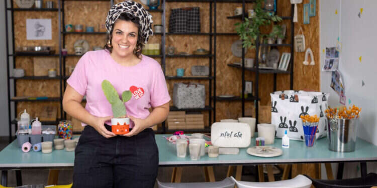 הדס זגרון, בעלת סטודיו לסדנאות בטון "הדס זגרון". צילום: אריק סולטן