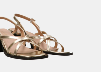 סנדלים, סקוץ אנד סודה. צילום: יח"צ חו"ל