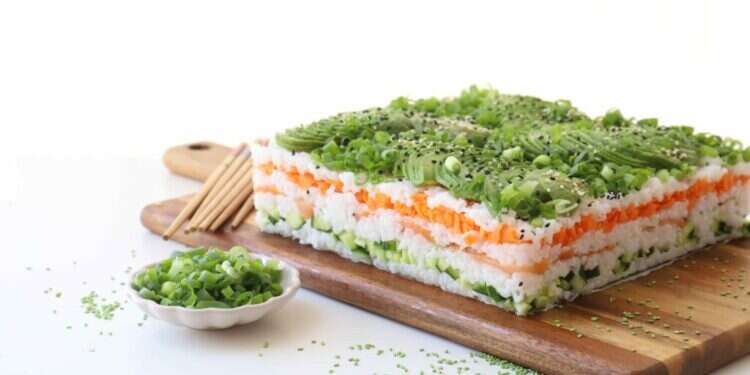 עוגת סושי.צילום: אפרת ליכטנשטט