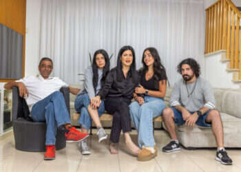 משפחת חתוכה, פתח תקווה. צילום: יוסי אלוני