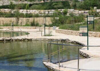 עין יהודה. צילום: שי אייזקס, רשות הטבע והגנים אחרי שנים שהיה סגור: המעיין בעין הנצי"ב נפתח מחדש