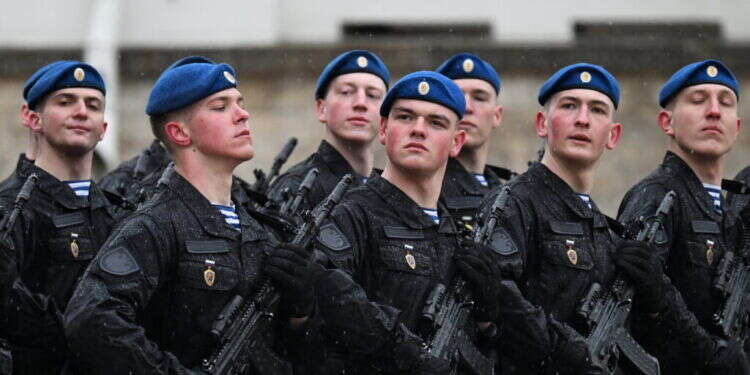 בכיר רוסי: שלחנו 10,000 מתאזרחים להילחם באוקראינה