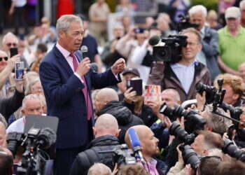 "פופוליסט גאה". נייג'ל פארג'. צילום: EPA