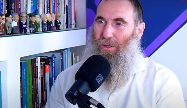 "לא מטשטשים זהויות": מה עושים כשאחד מבני הזוג מחליט להיות דתי?