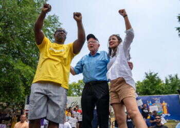 הפרוגרסיבים בארה"ב: מאשימים את הכסף היהודי בהפסד לבית הנבחרים