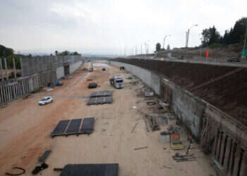 סלילת כביש 6 סמוך לצומת אלונים, 2018. צילום: ענבל חרמוני, פלאש 90