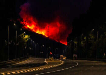 קריית שמונה בוערת, 3 ביוני 2024. צילום: אייל מרכולין - פלאש 90