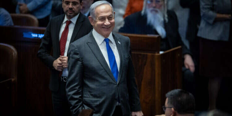 נתניהו בכנסת. צילום: יונתן זינדל, פלאש 90 נתניהו בכנסת. צילום: יונתן זינדל, פלאש 90