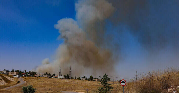 שרפה באזור צפת כתוצאה מירי טילי חיזבאללה