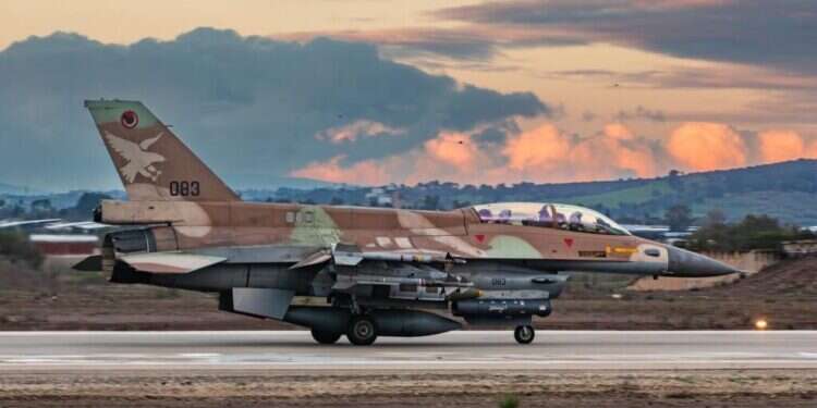 מפקד טייסת העמק: "אנחנו תוקפים בכל שטח לבנון"